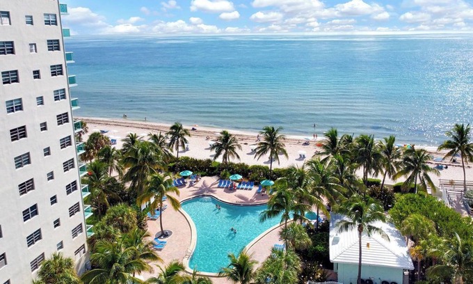 Hollywood South Central Beach Condo | Direct access to beach and heated pool at The Tides