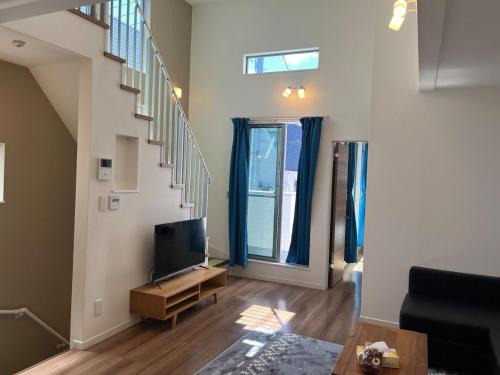 Nakano Apartment | Direct access to Shinjuku 1 station, atrium living room, super large entrance