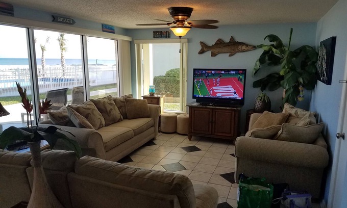 Jacksonville Beach Condo | DIRECTLY ON THE OCEAN! DIRECTLY ON THE POOL 1st Floor #26