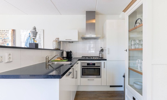 Municipality of Uitgeest House | Directly on the water, near Alkmaar and Amsterdam