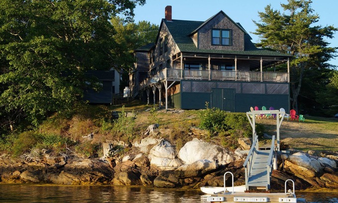 Bayville House | Discover a Family Tradition on Linekin Bay