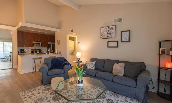 Ivey Ranch - Rancho Del Oro Apartment | Discover fun at LEGOLAND® California, just 17 mins away