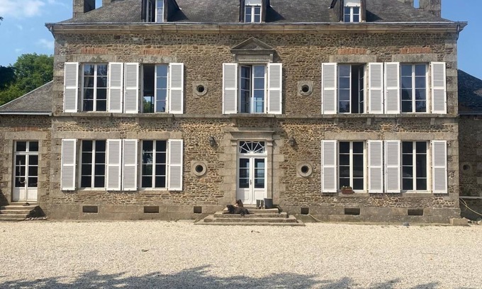 Pre-en-Pail Other | 🌟 Discover the authentic L at Château de la Robinière! 🌟for groups