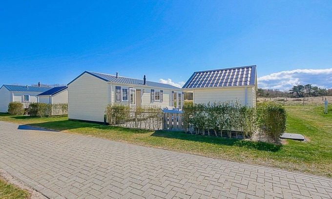 Callantsoog House | Discover the perfect balance between tranquility, nature and comfort at Chalet park Luttikduin in Callantsoog!