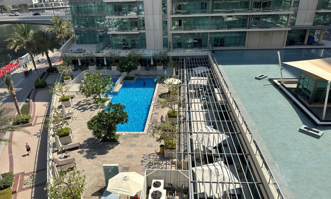 Dubai Marina Apartment | Discover the ultimate in waterfront living