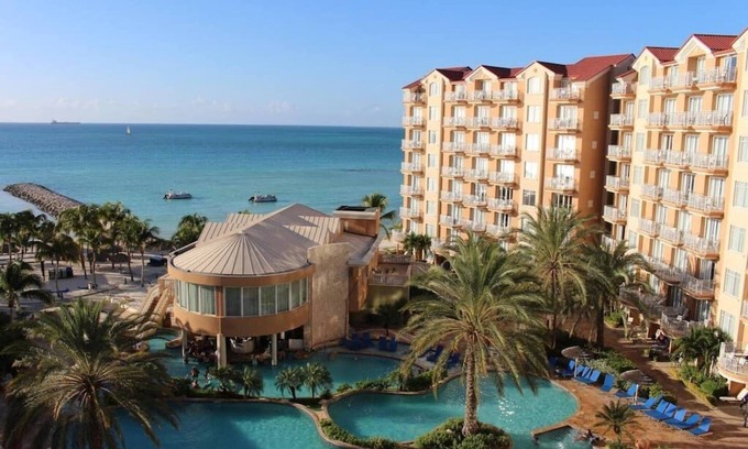 Palm Beach Resort | Divi Aruba Phoenix Beach Resort & Spa, Hot Tub RW