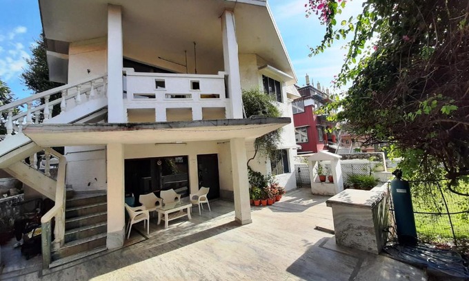 Bullawala House | Divine Paradise Homestay