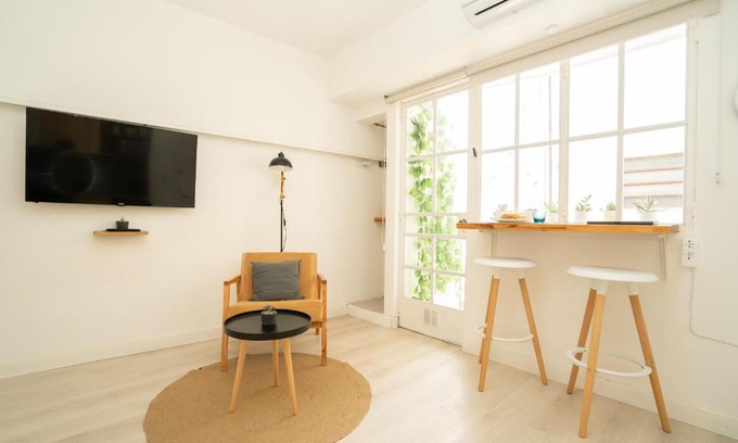 Palermo Apartment | Divine studio super bright with balcony