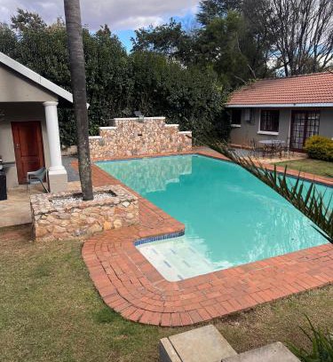 Durban Central Business District Villa | Dlodlongwana properties