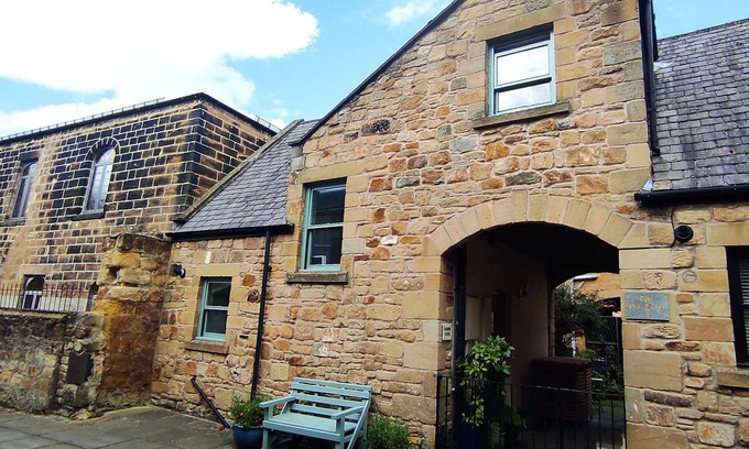 South Charlton Cottage | DODDS NOOK, pet friendly, character holiday cottage in Alnwick