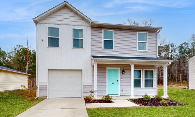 Sunset Beach House | Dog-friendly coastal home with fenced in yard, close drive to the beach