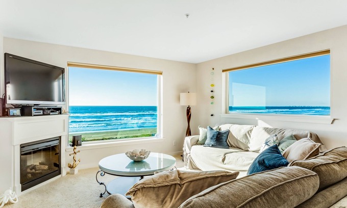 Westport Condo | Dog-friendly oceanfront condo with beach access, fitness room, and amazing views