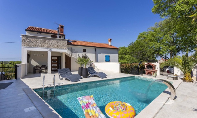Mugeba Apartment | Dolce Vita Apartment 2 near Poreč