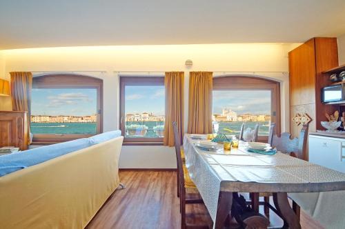 Molina Apartment | DolceVita Apartments N 453 Canal View