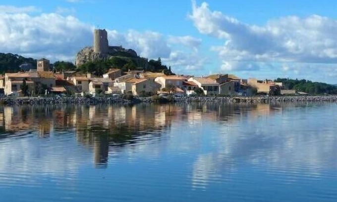 Gruissan House | Doll's house, Gruissan, heart of the village, quiet