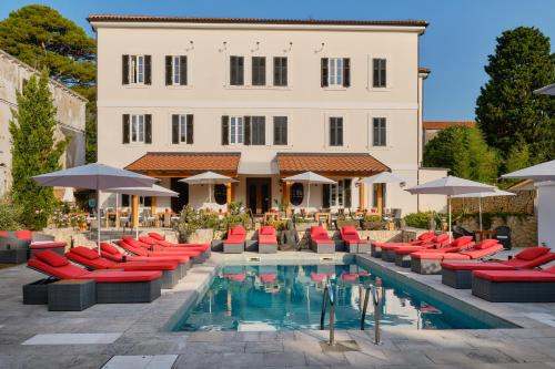 Veli Losinj Hotel | Dolphin Suites