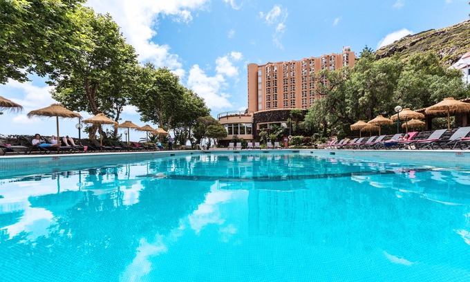 Machico Hotel | Dom Pedro Madeira