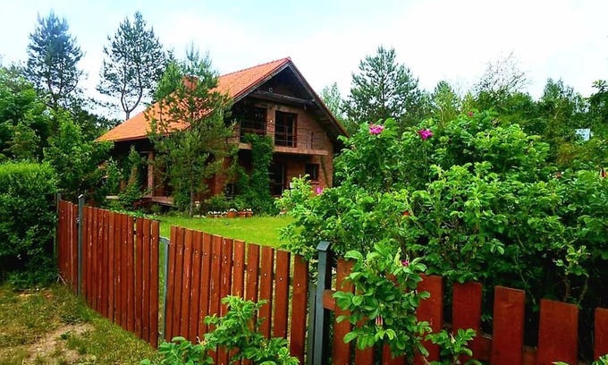 Szczytno House | Dom pod głogami