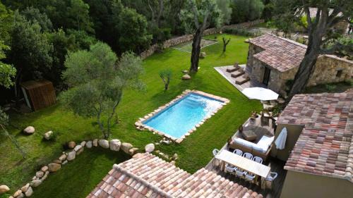 San-Gavino-di-Carbini Villa | Domaine de Gialla Bergerie I Pini, 8 pers, piscine chauffée, 10 mn plage