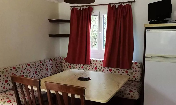 Prayssas House | Domaine du Lac de Neguenou * - Mobilhome TRIO - 3 bedrooms, 45.5m2 terrace including 6 people