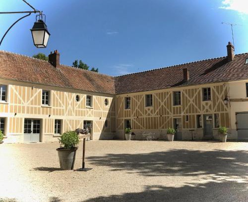 Le Plessis-Luzarches Bed & Breakfast | Domaine du Plessis