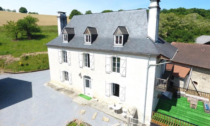 Beyrie-en-Bearn House | Domaine Lacay