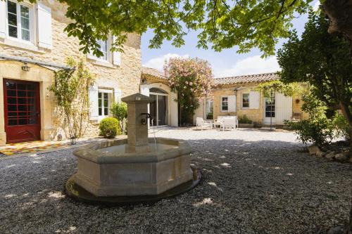 Lagnes House | Domaine Manon en Luberon privatisé - 21 couchages