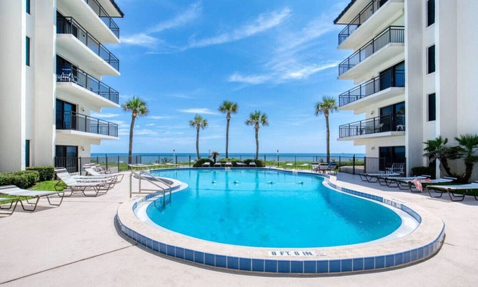 Ormond-by-the-Sea House | Don’t Worry, Beach Happy