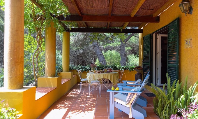 Galamares Apartment | Donana - a romantic spot in Galamares