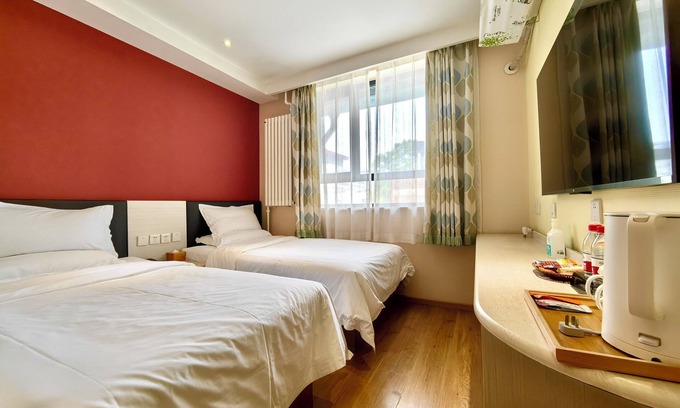Downtown Beijing House | Dongdan Hotel Beijing