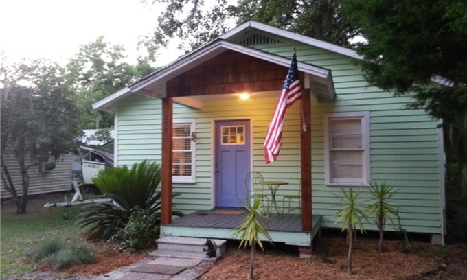 St. Marys House | DON’T MISS OUT ON OUR AUGUST & SEPTEMBER BACK TO SCHOOL RATES