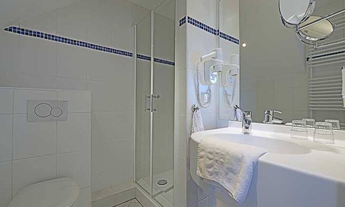 Lubeck City Centre House | Doppelzimmer - Baltic Hotel in Lübeck