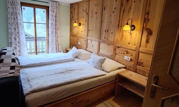 Stall Bed & Breakfast | Doppelzimmer, Dusche, WC - Gasthof Dorfschenke