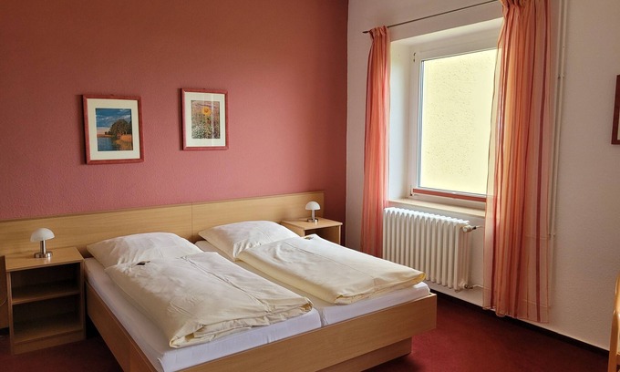 Sundhagen Bed & Breakfast | Doppelzimmer - Gästehaus Niederhof