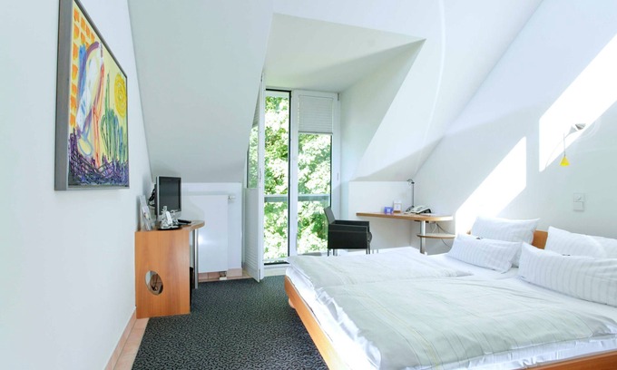 Ettlingen House | Doppelzimmer - Hotel Watthalden