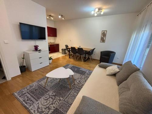 Krapinske Toplice Apartment | Dora