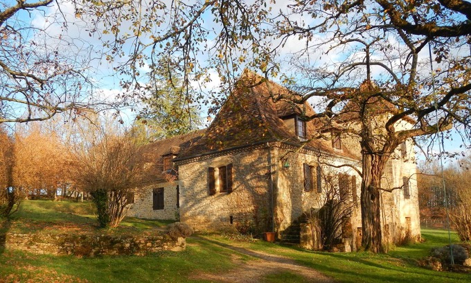 Coux-et-Bigaroque-Mouzens House | Dordogne valley, Black Perigord, total stillness, delightful landscape.