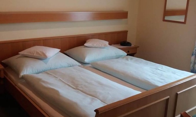 Sankt Margarethen im Lungau Apartment | Double room with shower, WC and balcony - Haus Traudi