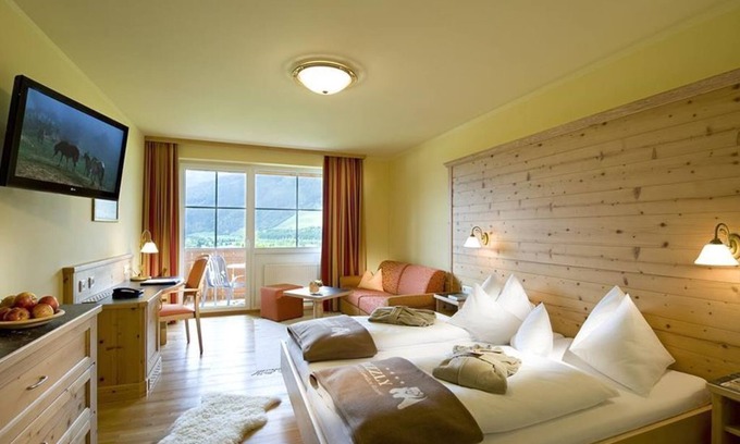 Sankt Margarethen im Lungau House | Double room gentian - Grizzly Sport & Motorbike Resort