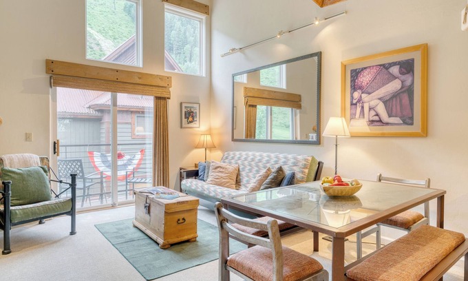 Telluride House | Double Diamond 23 by AvantStay | Close to Town & The Slopes!