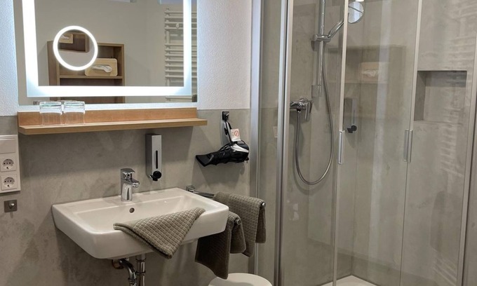 Traben-Trarbach Bed & Breakfast | Double room 9 - Gäste- und Weinhaus Haus Schatzgarten