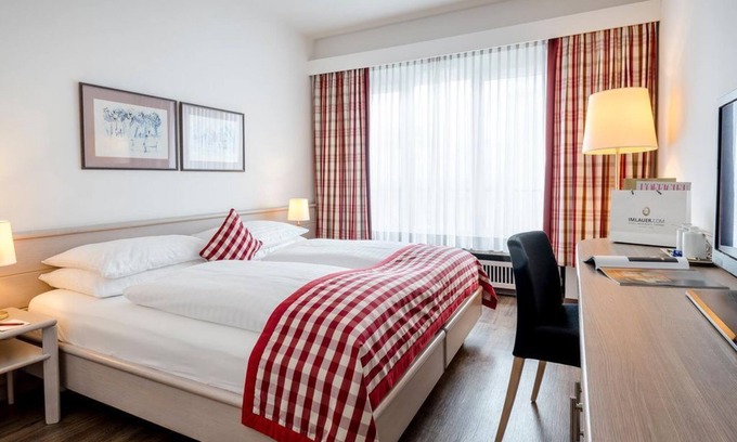 City Centre Salzburg House | Double room, breakfast, non refundable rate - Hotel IMLAUER & Bräu
