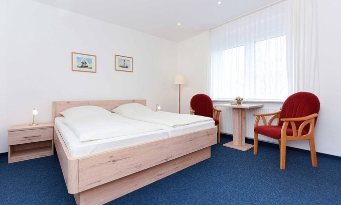 Neuharlingersiel Cottage | Double room - Double room in the Hotel-Pension Marlies
