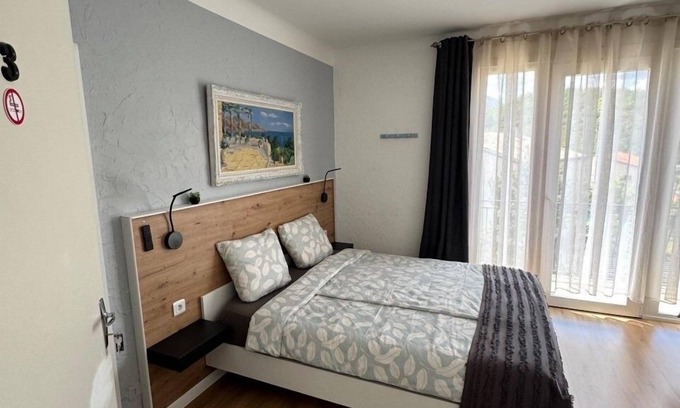 Castellane Apartment | Double room for 4 guests with 25m² in Castellane (264542)