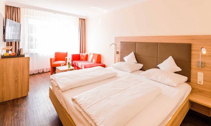 Buxtehude House | Double room premium courtyard side - Hotel An der Linah