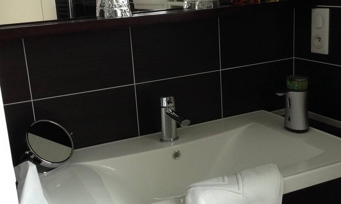 Plumergat House | Double room-Standard-Ensuite with Shower