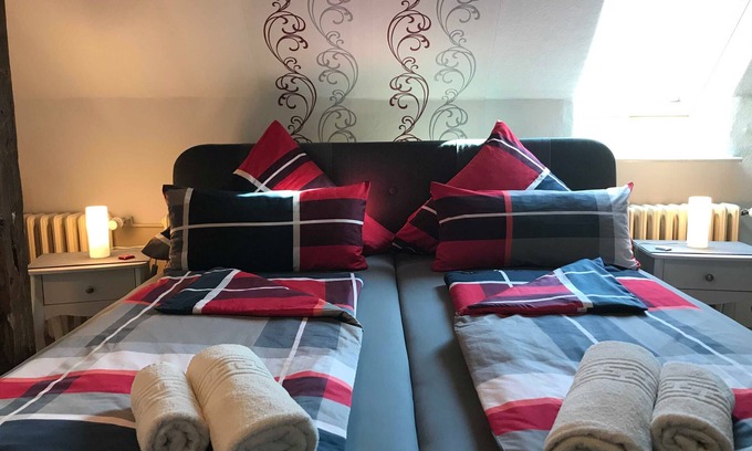 Kappeln Apartment | Double room Treene - Ferienhof Röhling between Schlei and Baltic Sea