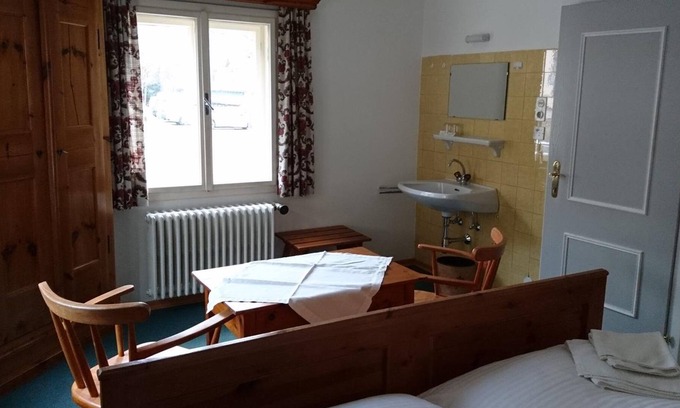 Bruck an der Grossglocknerstrasse Other | Double room with fl. Water - Alpenblick, guesthouse