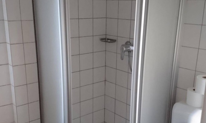 Bruck an der Grossglocknerstrasse Other | Double room with shared shower and toilet - Alpenblick, Gästehaus