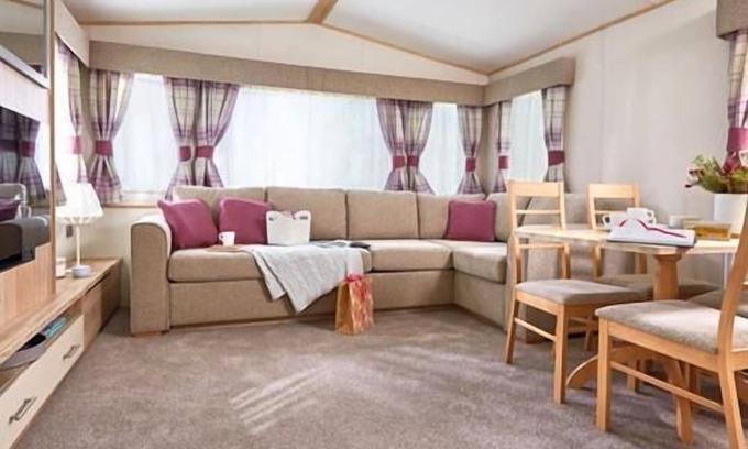 Aldwick House | Dove - Luxury assessible 4 berth Caravan